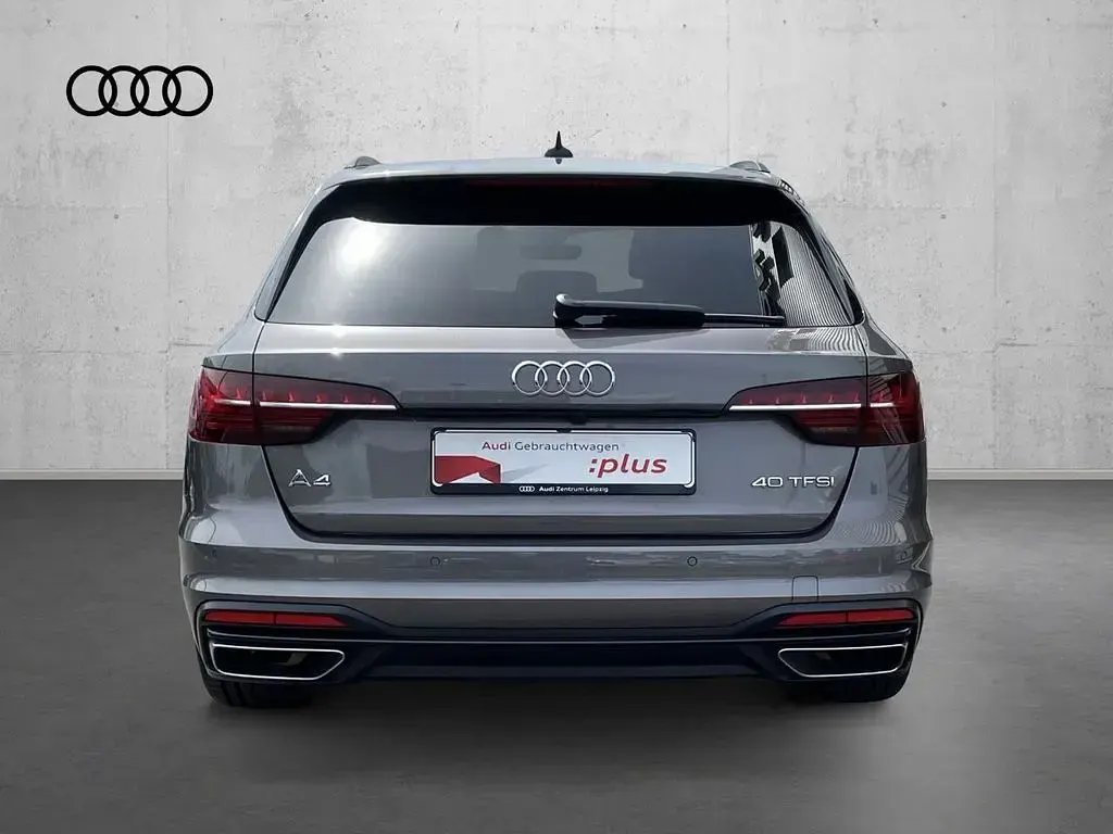 Gebraucht Audi A4 Ambiente 204 PS (150 kW) 2022 Terragrau metallic Kombi