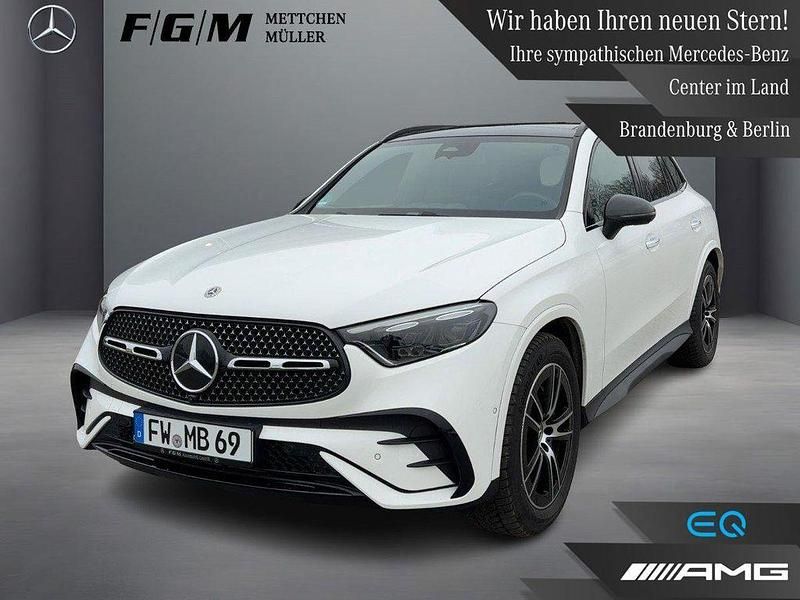 Gebraucht Mercedes GLC300 AMG line 269 PS (197 kW) 2025 Unilack polarweiß SUV