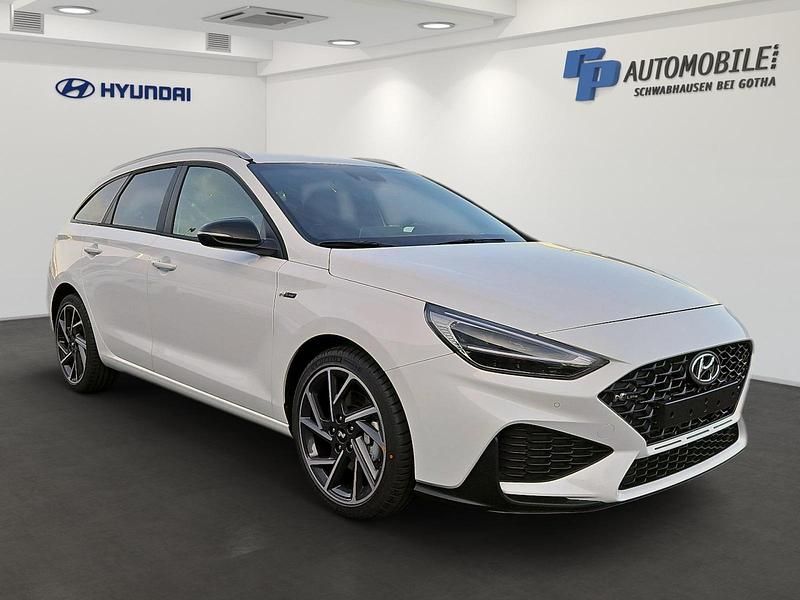 Gebraucht Hyundai i30 N Line 140 PS (102 kW) 2024 Weiß Kombi