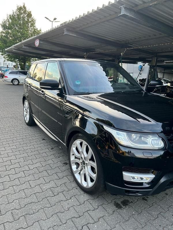 Schwarz Gebraucht 2017 Land Rover Range Rover Sport SUV | 29.000 € (Superpreis) - Bild 1/4
