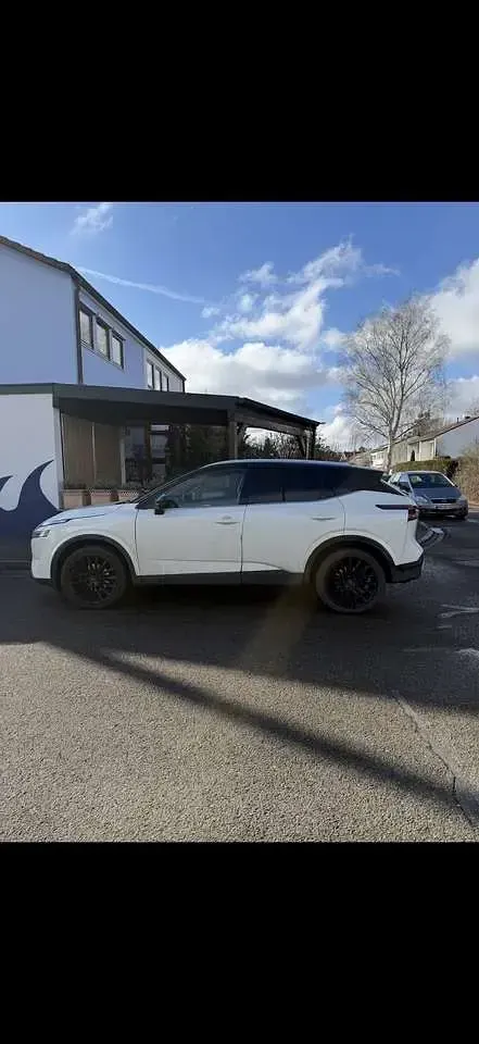 Gebraucht Nissan Qashqai Tekna+ 158 PS (116 kW) 2022 Weiß SUV
