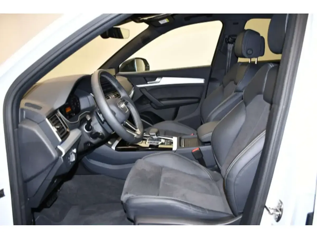 Gebraucht Audi Q5 S-Line 367 PS (269 kW) 2025 Gletscherweiß metallic SUV