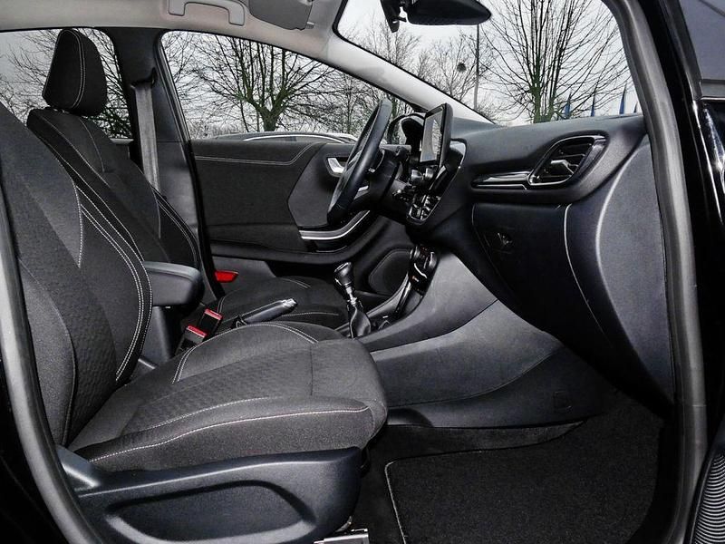 Gebraucht Ford Puma Titanium 125 PS (91 kW) 2023 Schwarz SUV