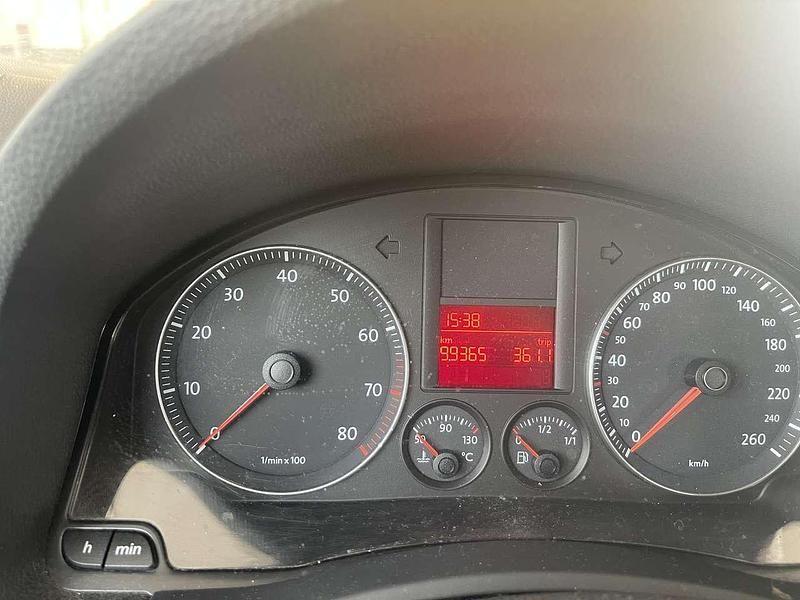 Gebraucht VW Jetta Trendline 102 PS (75 kW) 2009 Limousine