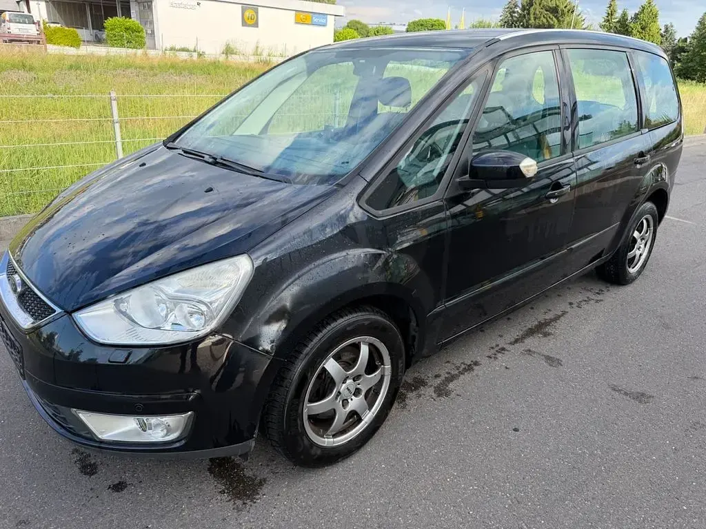 Gebraucht Ford Galaxy Trend 145 PS (106 kW) 2007 Schwarz Van / Kleinbus