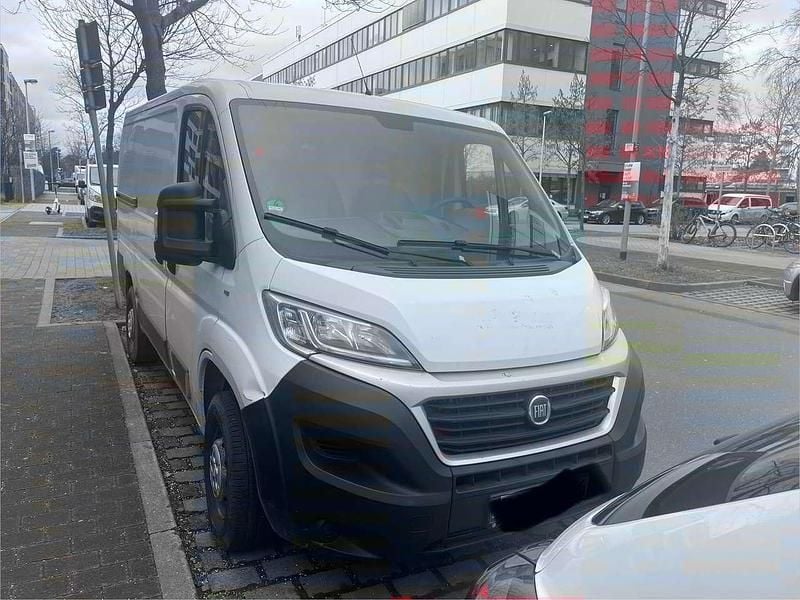 Gebraucht Fiat Ducato 116 PS (85 kW) 2019 Weiß Van