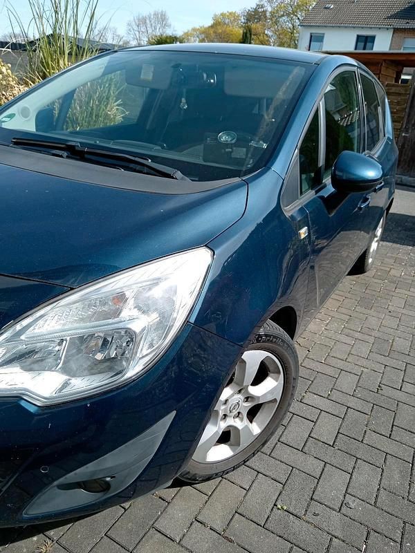 Gebraucht Opel Meriva 95 PS (69 kW) 2013 Blau Van / Kleinbus
