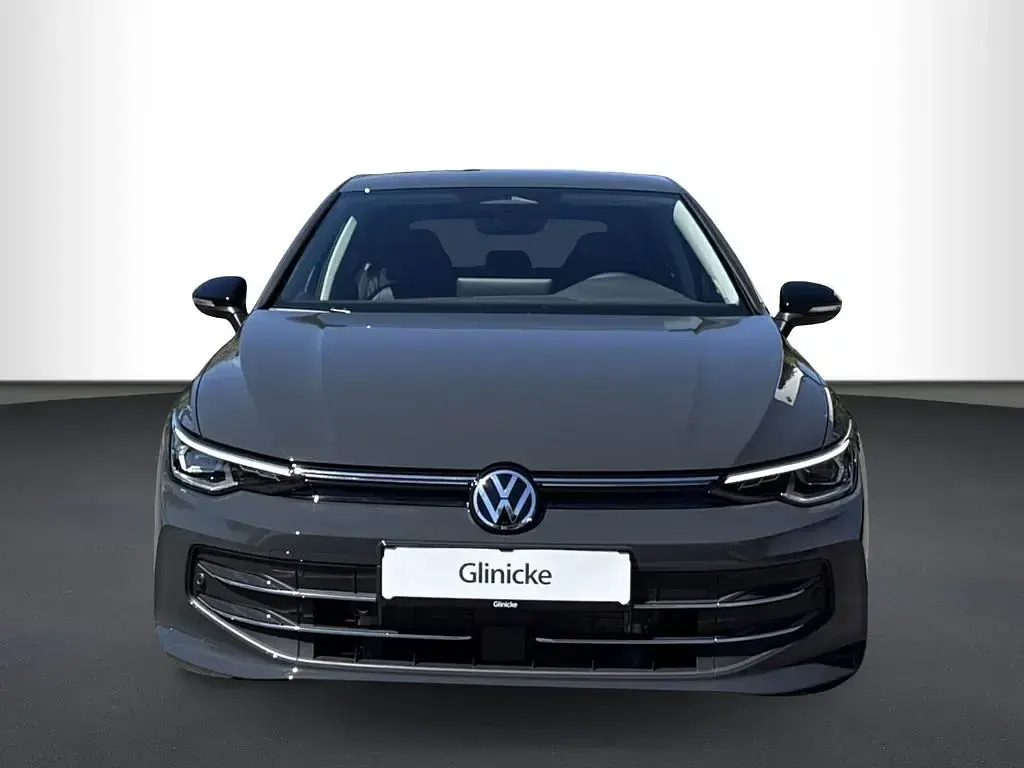 Gebraucht VW Golf VIII 116 PS (85 kW) 2026 Uranograu Limousine