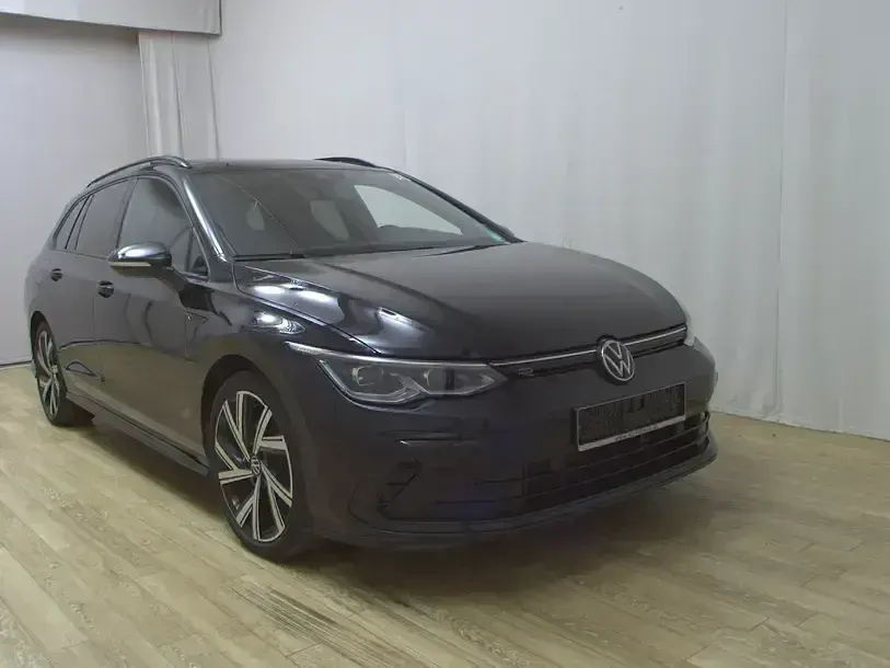 Gebraucht VW Golf VIII Sound 150 PS (110 kW) 2023 Schwarz Kombi