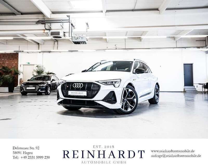 Gletscherweiß metallic Gebraucht 2022 Audi e-tron Ambiente SUV | 46.090 € (Guter Preis) - Bild 1/3