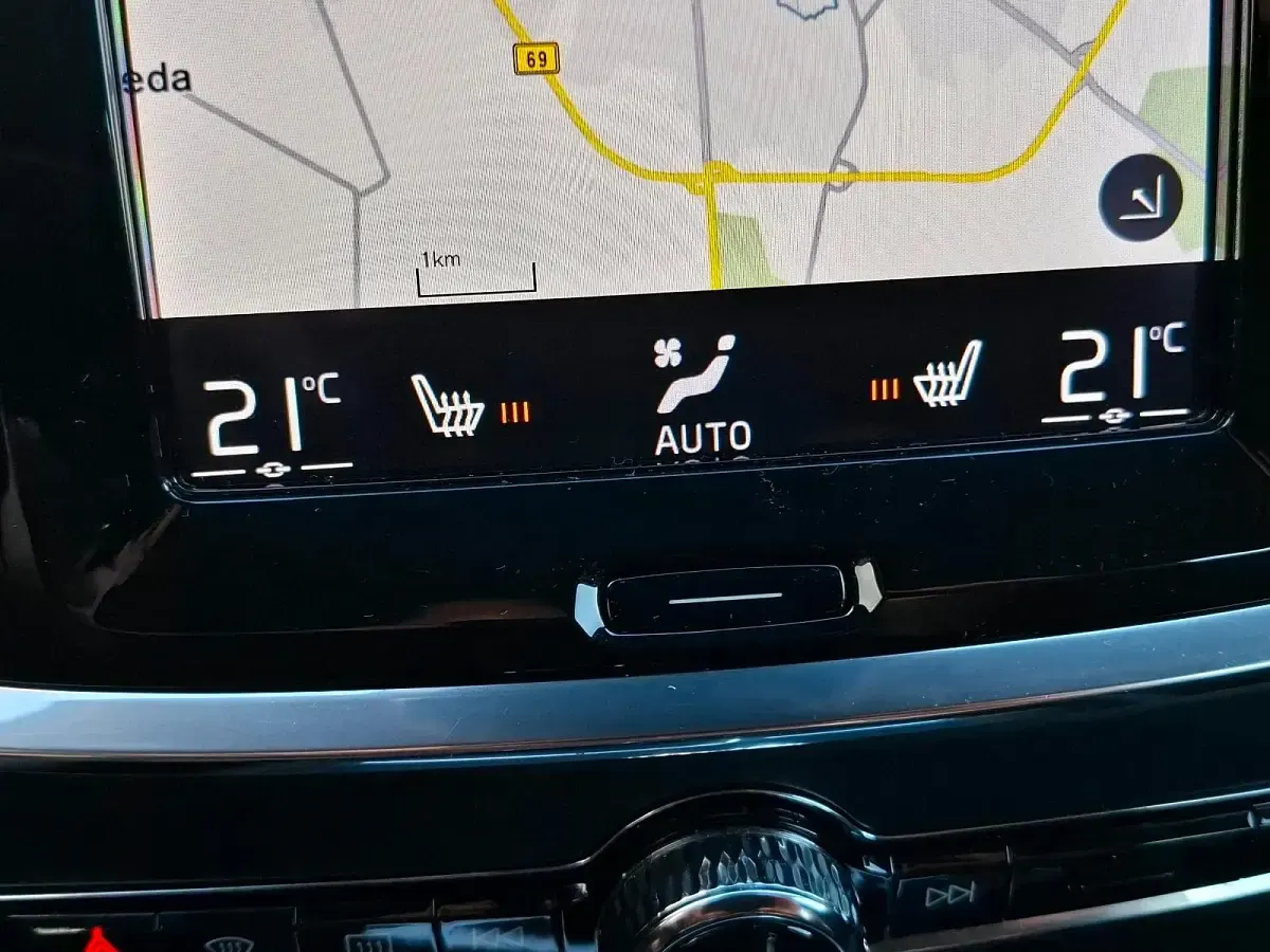 Gebraucht Volvo V60 150 PS (110 kW) 2020 Blau Kombi