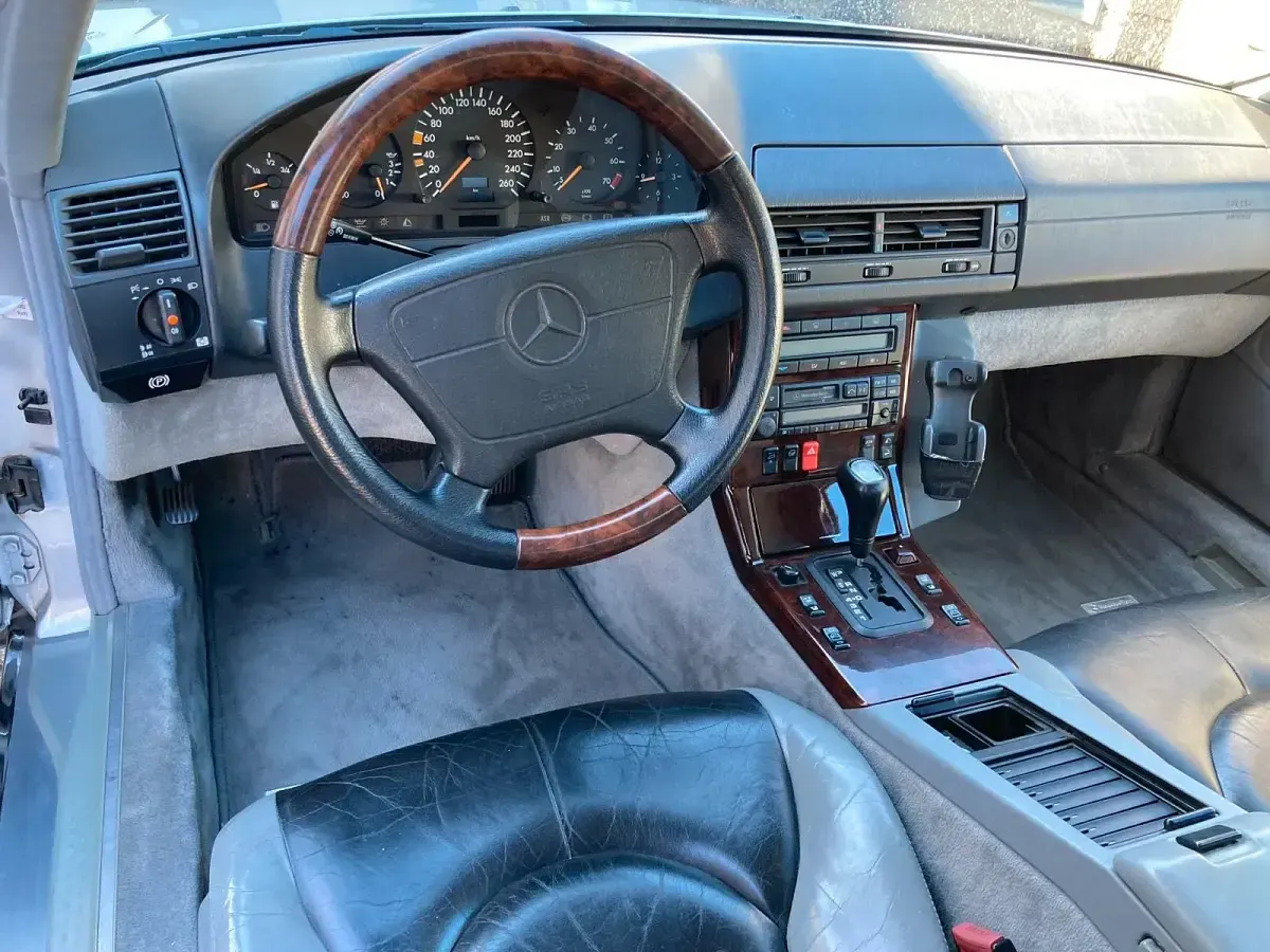 Gebraucht Mercedes SL320 230 PS (169 kW) 1996 Silber Cabrio