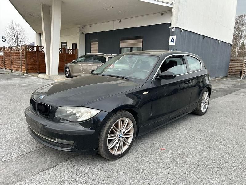 Gebraucht BMW 116 Advantage 122 PS (89 kW) 2008 Schwarz Kleinwagen