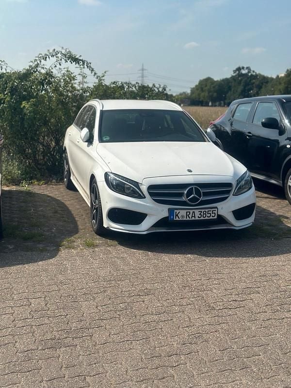 Weiß Gebraucht 2017 Mercedes C220 Kombi | 13.350 € (Guter Preis) - Bild 1/4