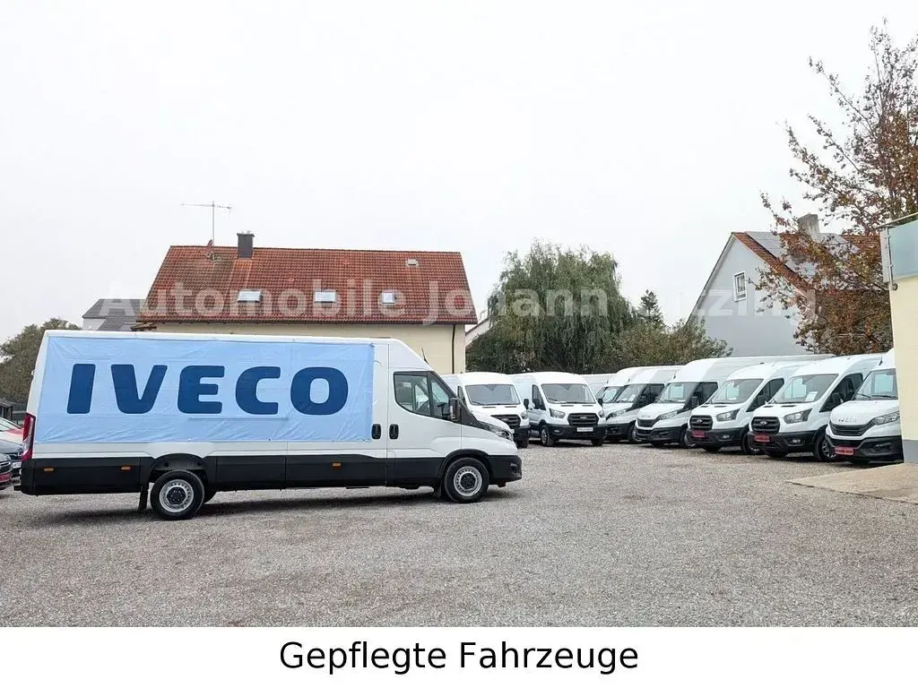 Usata Ford Transit 131 CV (96 kW) 2025 Bianco Monovolume