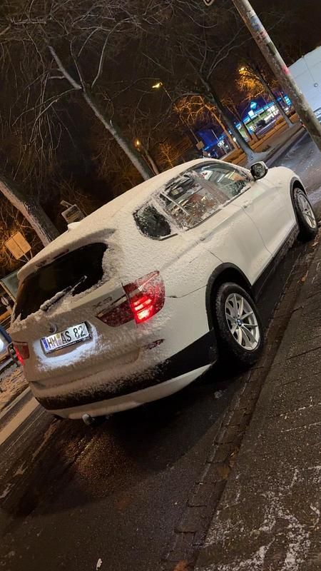 Weiß Gebraucht 2011 BMW X3 SUV | 8.000 € (Etwas zu teuer) - Bild 1/4