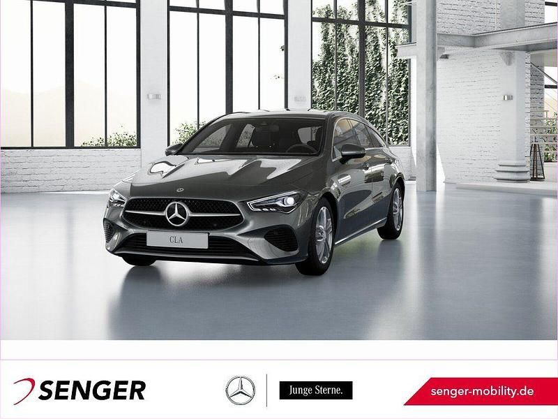 Lack mountaingrau Gebraucht 2024 Mercedes CLA180 Shooting Brake Kombi | 29.970 € (Fairer Preis) - Bild 1/3