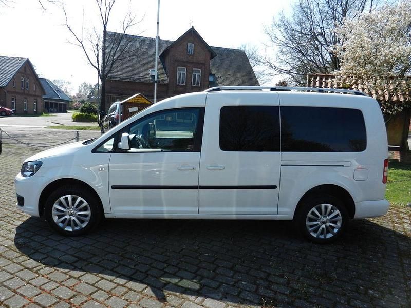 Usata VW Caddy 140 CV (102 kW) 2012 Bianco Monovolume