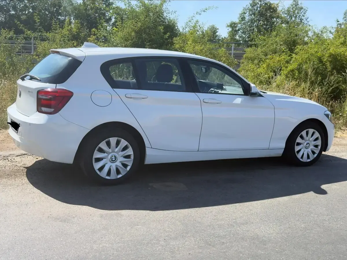 Gebraucht BMW 116 136 PS (100 kW) 2013 Weiß Kleinwagen