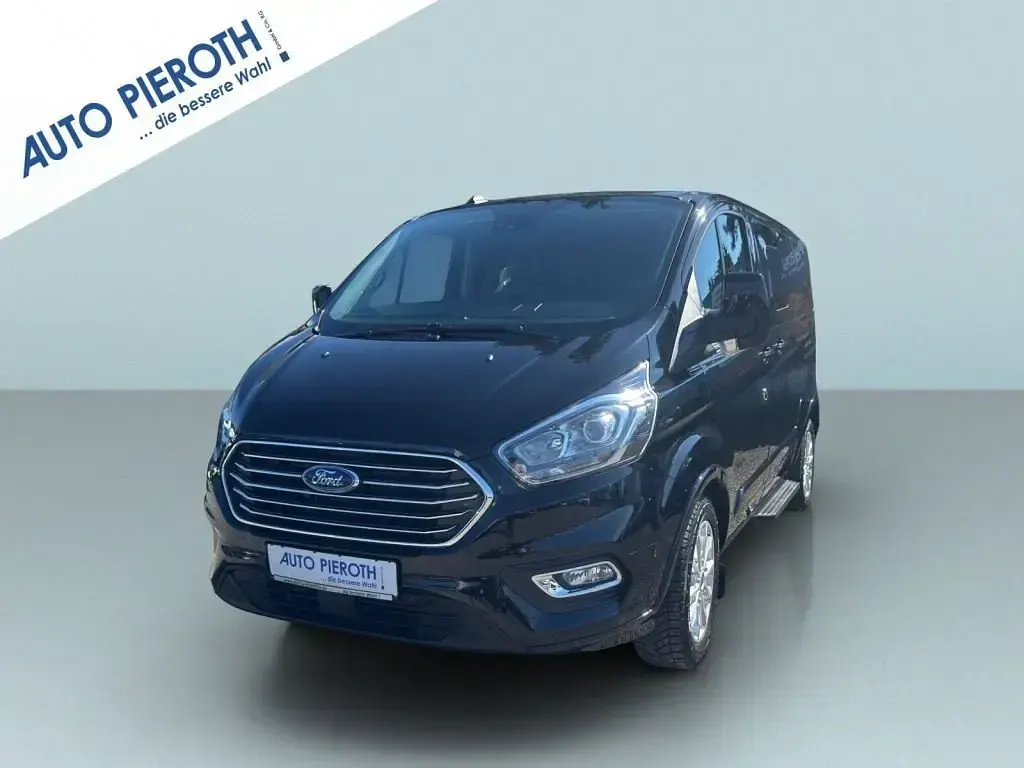 Gebraucht Ford Tourneo Custom Titanium 150 PS (110 kW) 2023 Van