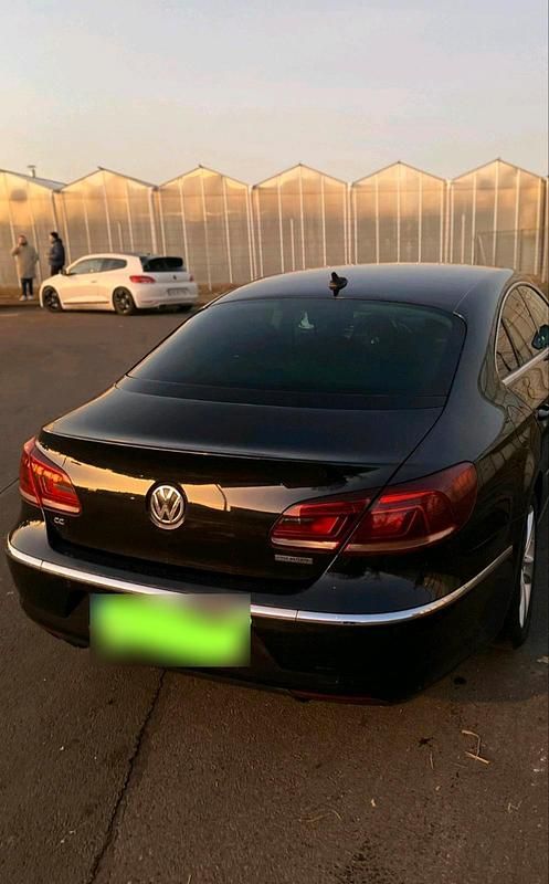 Gebraucht VW Passat 143 PS (105 kW) 2014 Schwarz Limousine