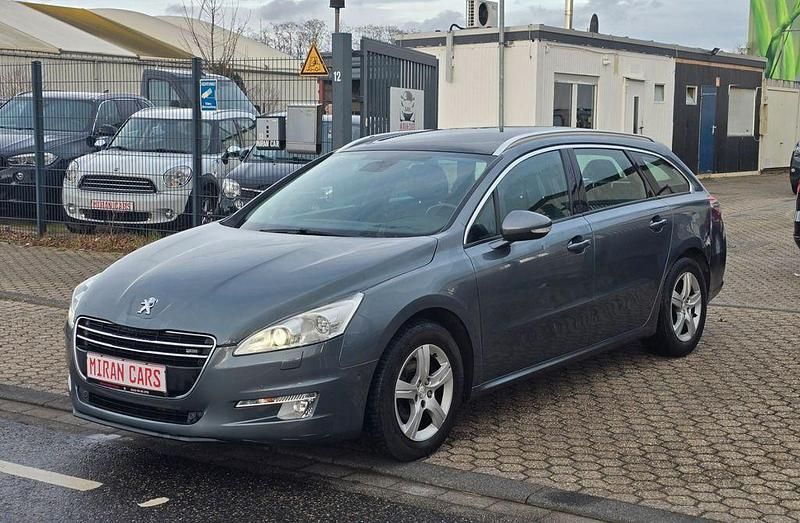 Gebraucht Peugeot 508 SW Active 114 PS (83 kW) 2013 Grau Kombi