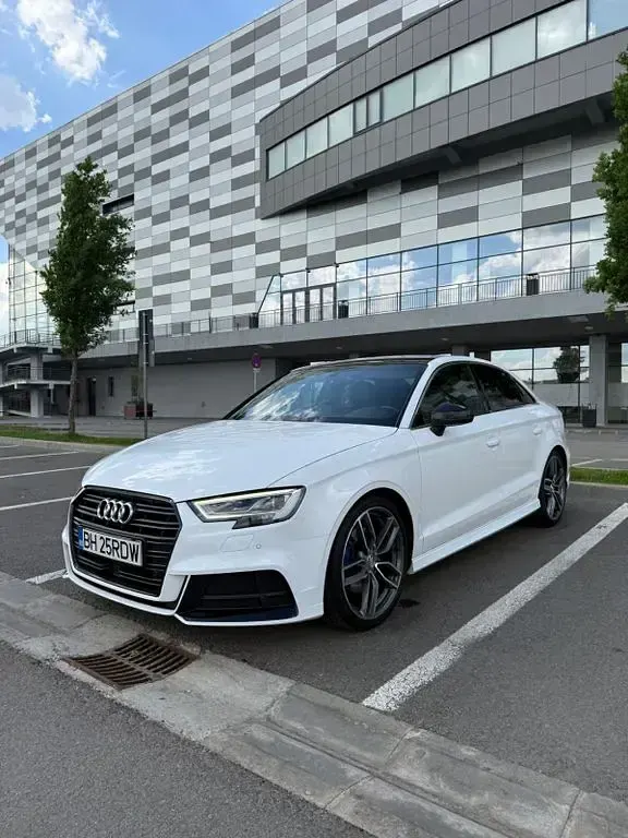 Gebraucht Audi A3 S-Line 150 PS (110 kW) 2019 Weiß Limousine