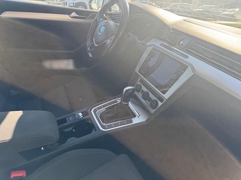 Gebraucht VW Passat Highline 190 PS (139 kW) 2018 Silber Kombi