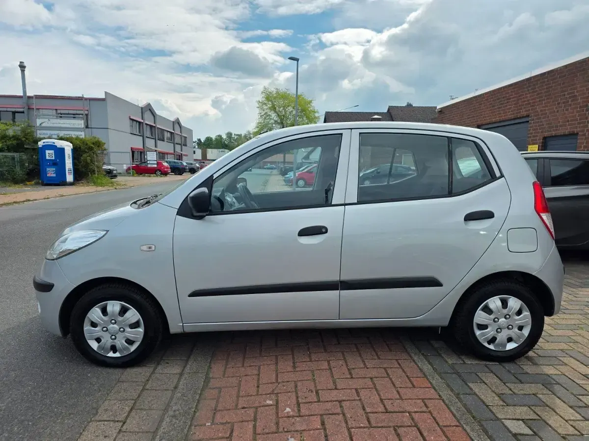 Gebraucht Hyundai i10 Classic 67 PS (49 kW) 2008 Silber Kleinwagen