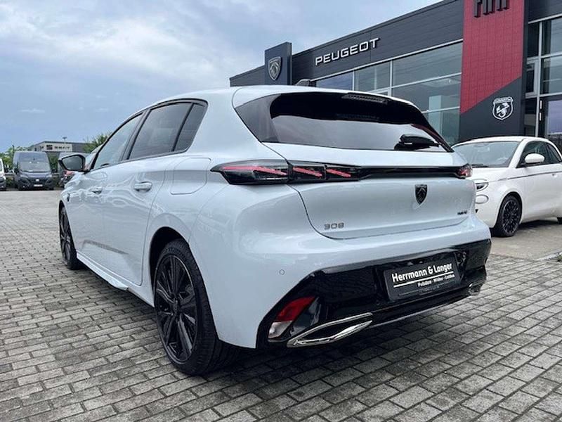 Neu Peugeot 308 GT 181 PS (133 kW) 2025 Weiss Limousine