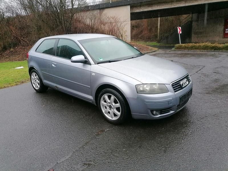 Gebraucht Audi A3 102 PS (75 kW) 2004 Grau Kleinwagen