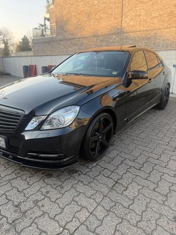 Gebraucht Mercedes 350 272 PS (200 kW) 2011 Schwarz Limousine