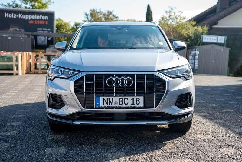 Gebraucht Audi Q3 Advanced 200 PS (147 kW) 2022 Silber SUV