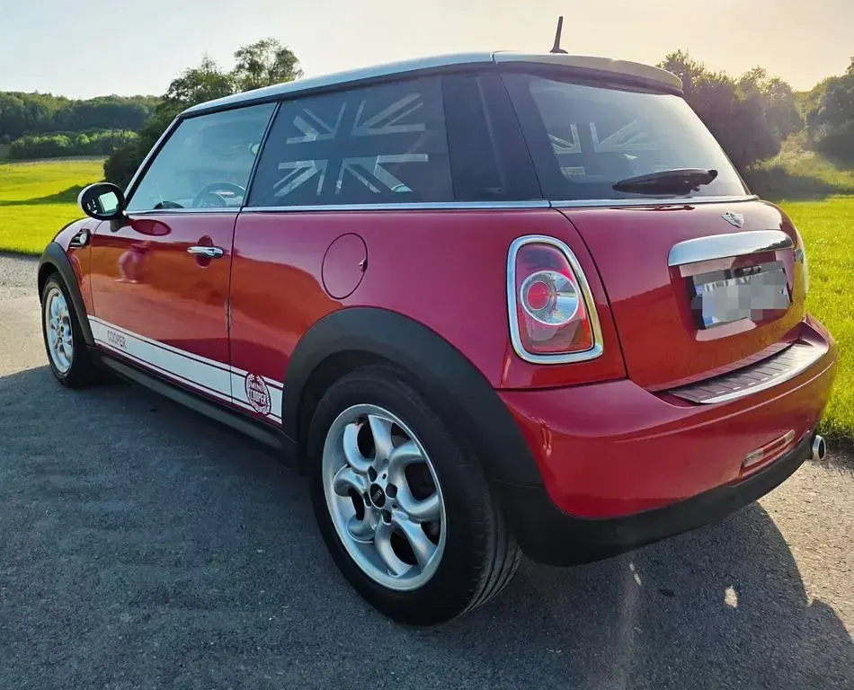 Gebraucht Mini Cooper D 111 PS (81 kW) 2014 Rot Kleinwagen