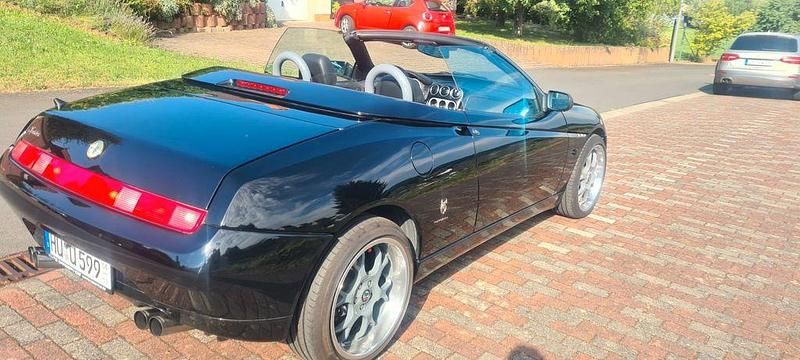 Gebraucht Alfa Romeo Spider 155 PS (114 kW) 1999 Schwarz Cabrio