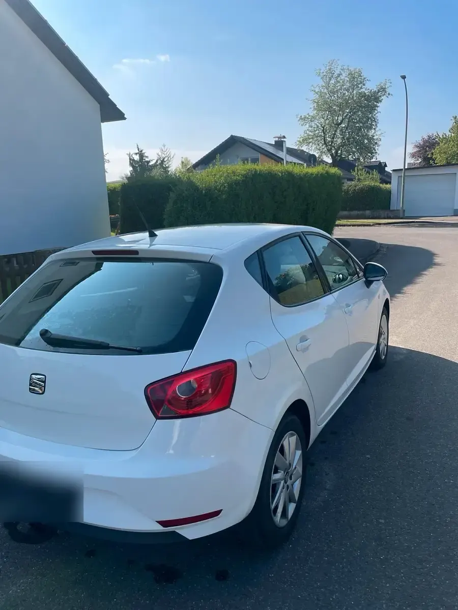 Gebraucht Seat Ibiza 105 PS (77 kW) 2015 Weiß Kleinwagen