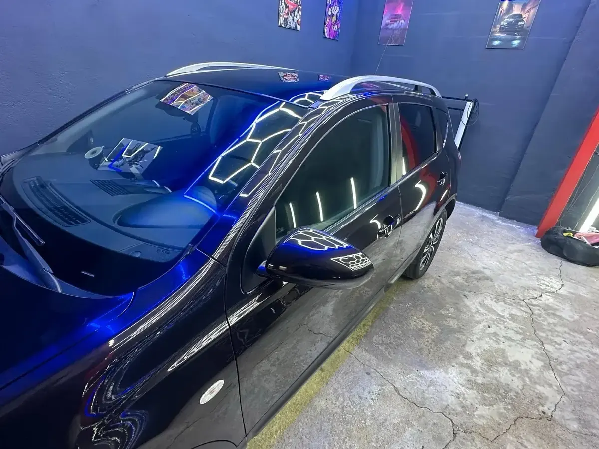 Gebraucht Nissan Qashqai +2 150 PS (110 kW) 2011 Schwarz SUV