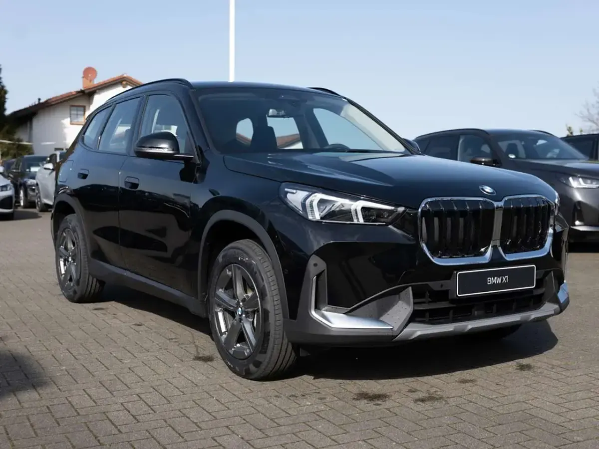 Nuevo BMW X1 Efficient Dynamics 136 CV (100 kW) 2025 Negro SUV