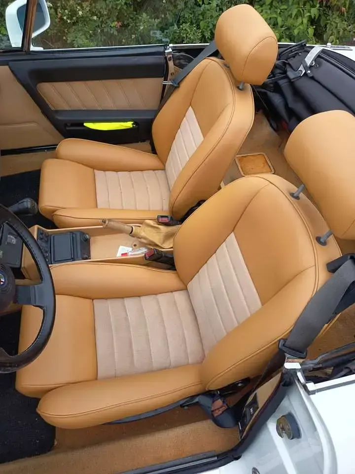Gebraucht Alfa Romeo Spider 120 PS (88 kW) 1991 Weiß Cabrio