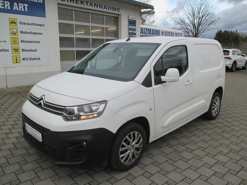 Gebraucht Citroën Berlingo 131 PS (96 kW) 2019 Weiß Van / Kleinbus