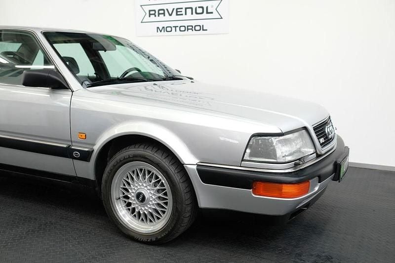 Gebraucht Audi V8 280 PS (205 kW) 1992 Silber Limousine