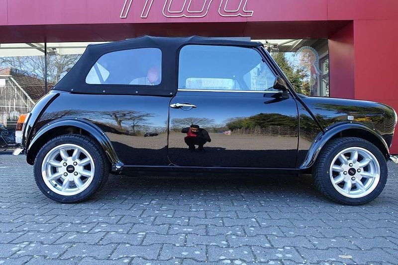 Grünmet. Gebraucht 2000 Mini Cooper Kleinwagen | 46.700 € - Bild 1/4
