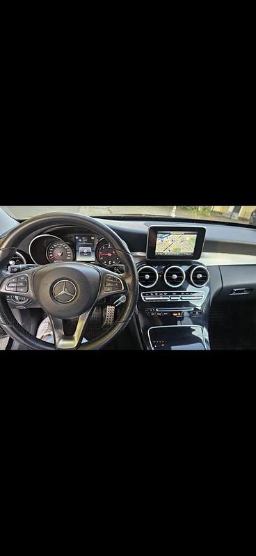 Gebraucht Mercedes C220 Avantgarde 170 PS (125 kW) 2017 Schwarz Kombi