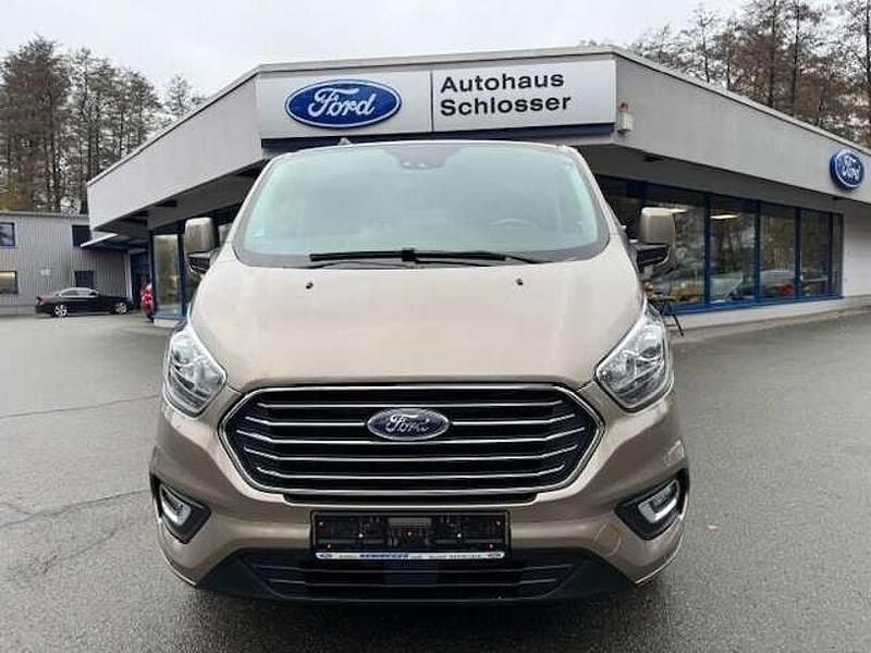 Gebraucht Ford Tourneo Custom Titanium 2021 Silber Van