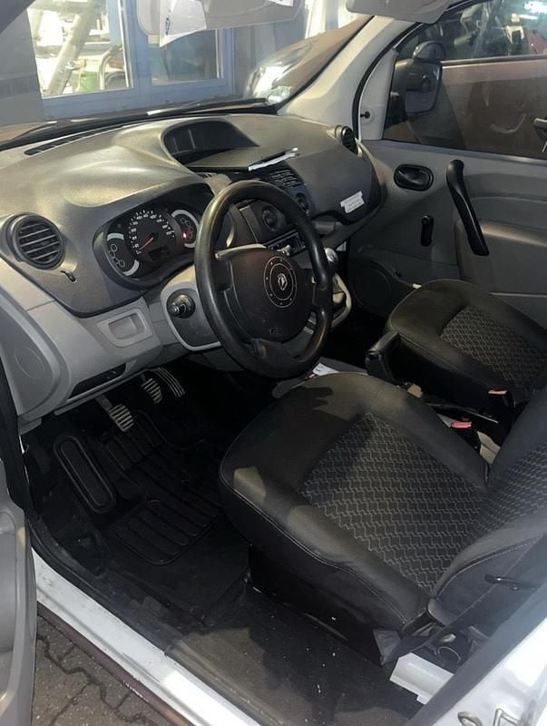 Gebraucht Renault Kangoo 87 PS (63 kW) 2011 Weiß Van / Kleinbus