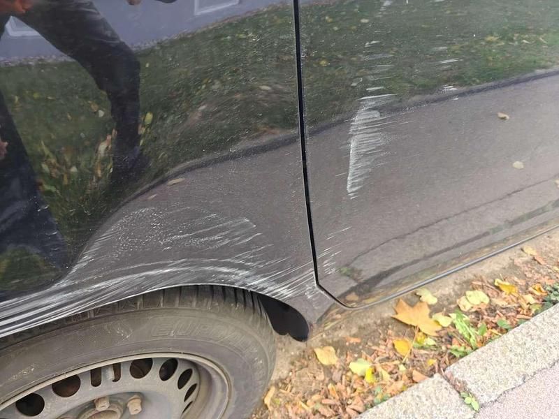 Gebraucht Opel Meriva Design Edition 101 PS (74 kW) 2010 Schwarz Van / Kleinbus