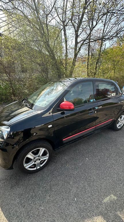 Używany Renault Twingo Dynamique 90 KM (66 kW) 2015 Czarny Hatchback