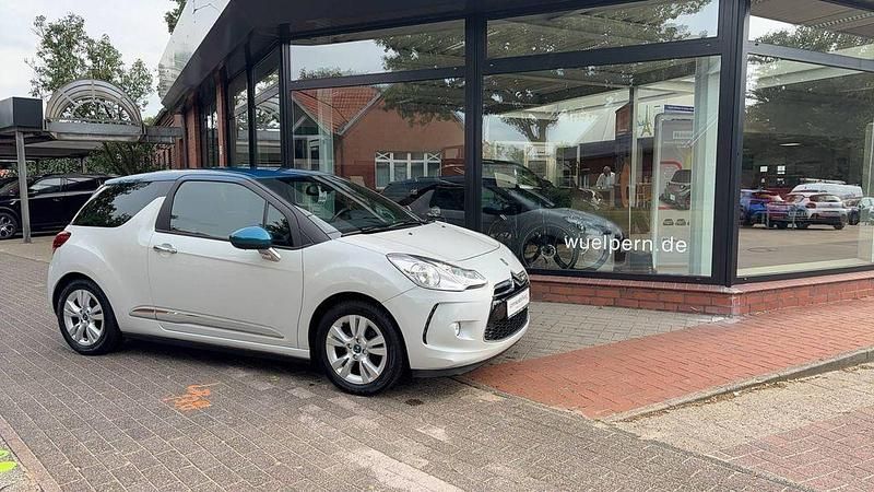 Weiß Gebraucht 2015 Citroën DS3 So Chic Limousine | 8.990 € (Teuer) - Bild 1/4