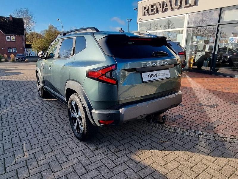 Gebraucht Dacia Duster Journey 131 PS (96 kW) 2024 Grün SUV