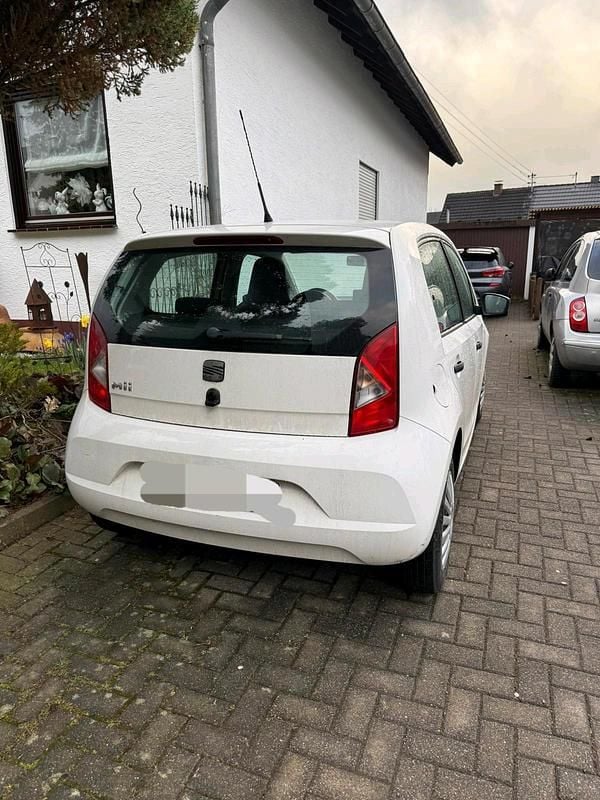 Second-hand Seat Mii 60 CP (44 kW) 2012 Alb Hatchback